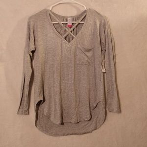 NEW No boundaries shirt